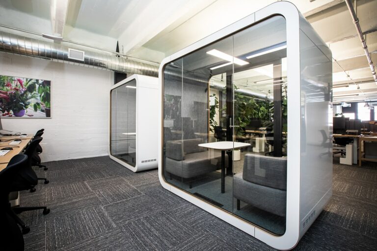 uneebo-office-design-yNtCxu4kJXk-unsplash